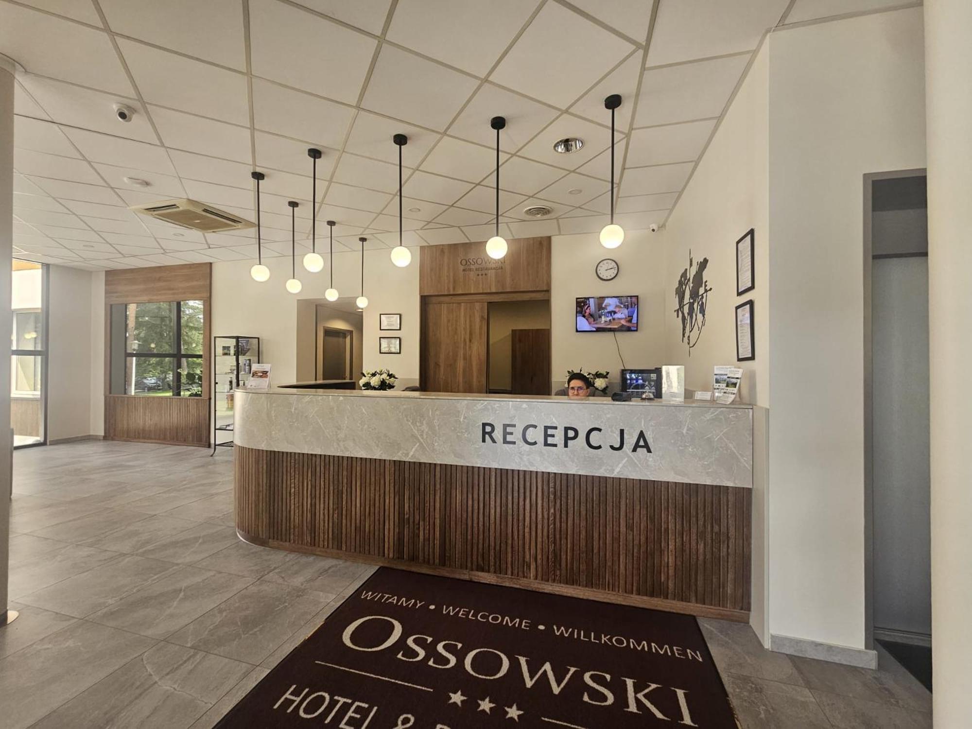 Hotel Ossowski Swarzędz Extérieur photo